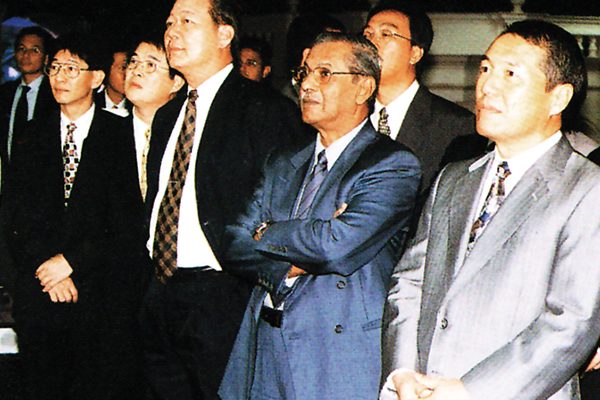 2001